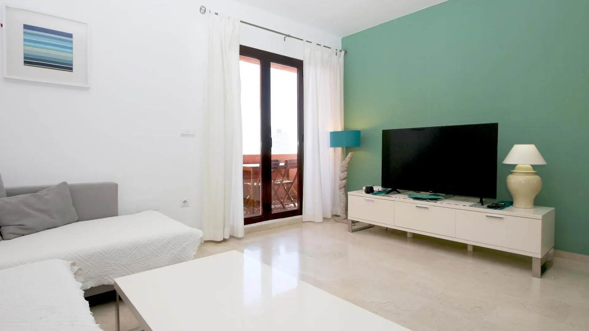 Estepona Town Apartment Eddie