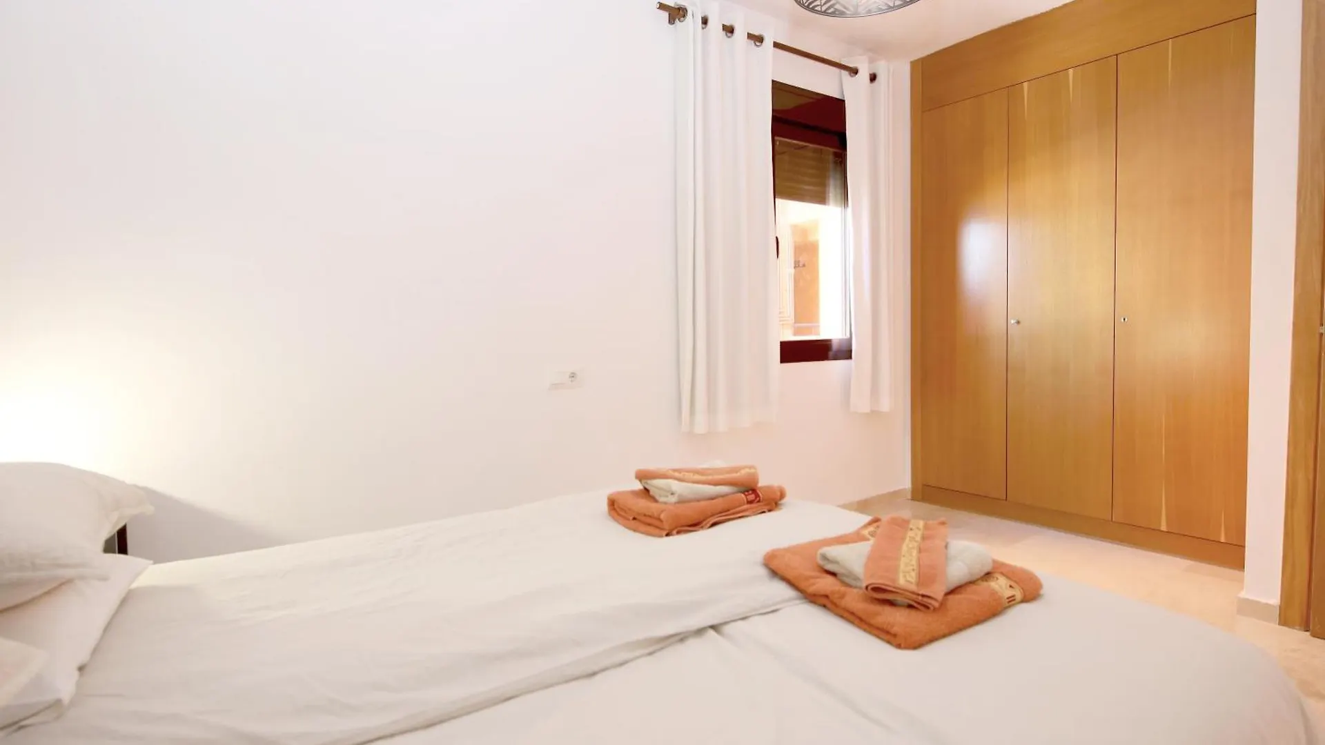 Estepona Town Apartment Eddie